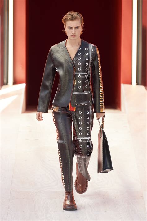 tetine bebe louis vuitton|louis vuitton ready to wear collection.